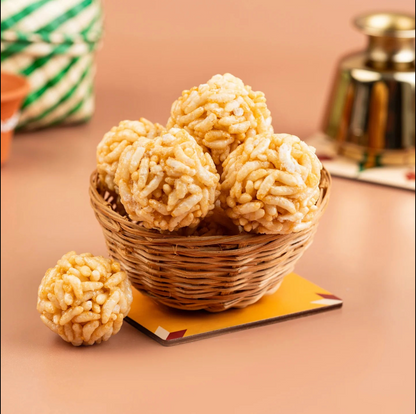 Pori Urundai (Jaggery, No White Sugar) (Puffed Rice Jaggery Laddu)